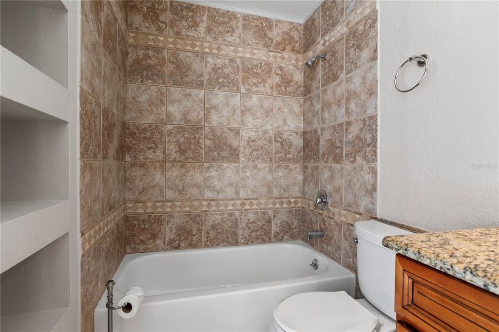 For Sale: $525,000 (4 beds, 2 baths, 1842 Square Feet)