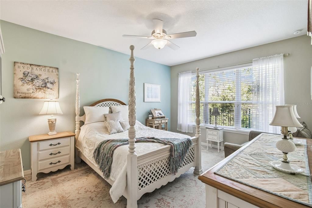 На продажу: $489,000 (2 спален, 2 ванн, 2184 Квадратных фут)