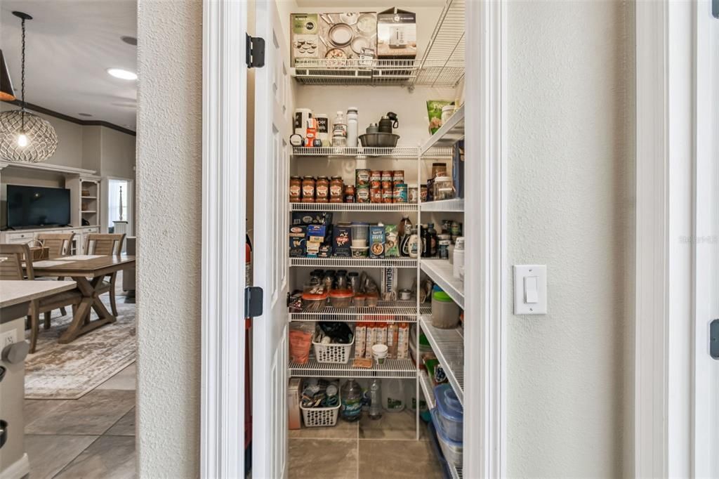 На продажу: $489,000 (2 спален, 2 ванн, 2184 Квадратных фут)