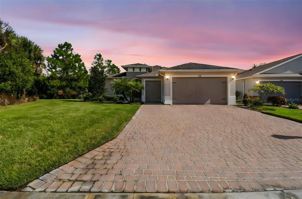 На продажу: $489,000 (2 спален, 2 ванн, 2184 Квадратных фут)