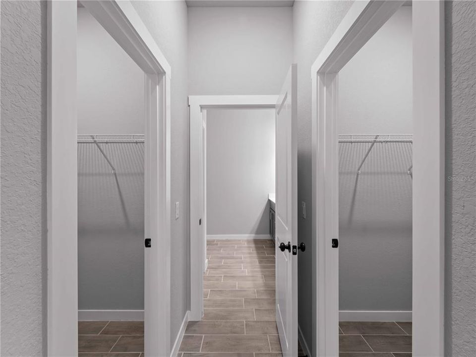 Active With Contract: $344,999 (4 beds, 2 baths, 1710 Square Feet)