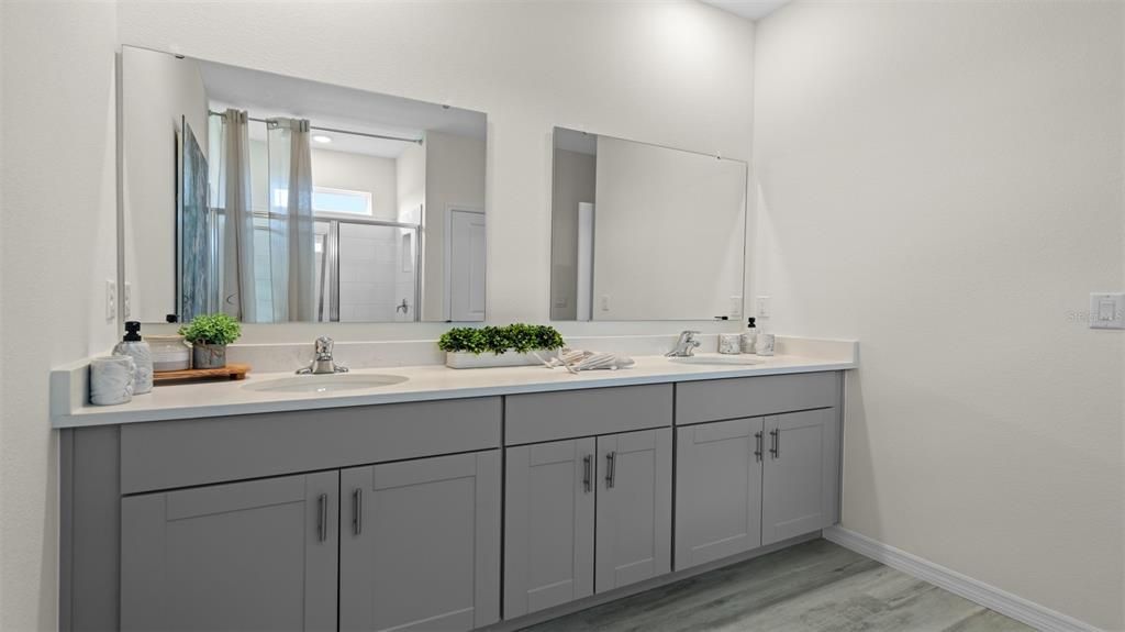 Active With Contract: $374,990 (4 beds, 2 baths, 2034 Square Feet)