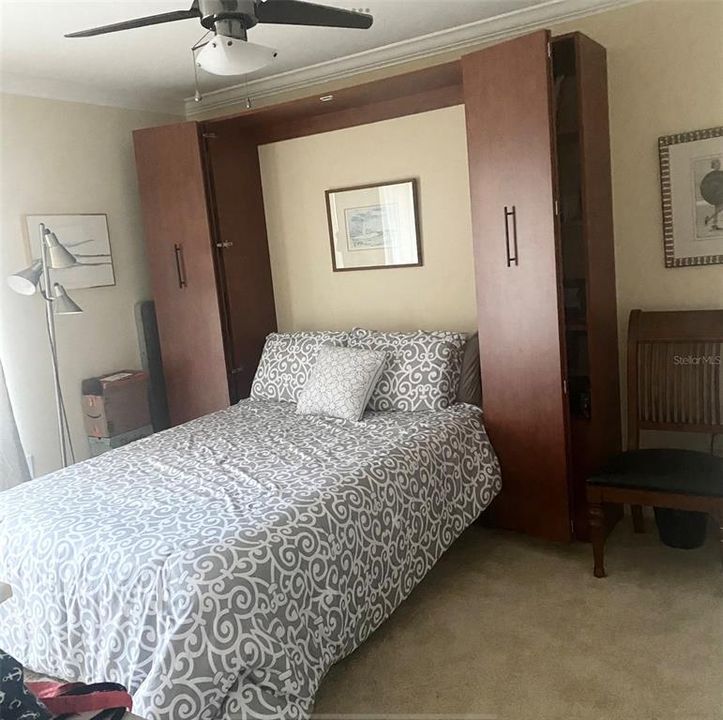 На продажу: $269,900 (2 спален, 2 ванн, 1325 Квадратных фут)