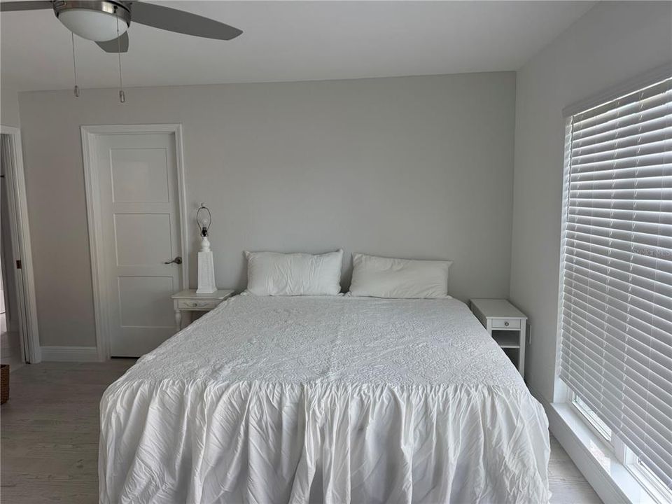 待售: $525,000 (2 贝兹, 2 浴室, 1410 平方英尺)