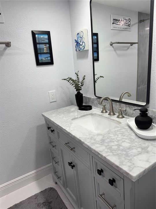 待售: $525,000 (2 贝兹, 2 浴室, 1410 平方英尺)