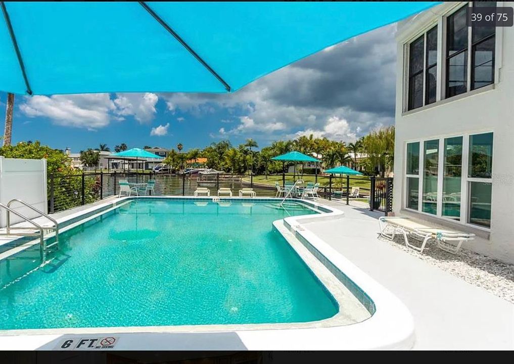 待售: $525,000 (2 贝兹, 2 浴室, 1410 平方英尺)