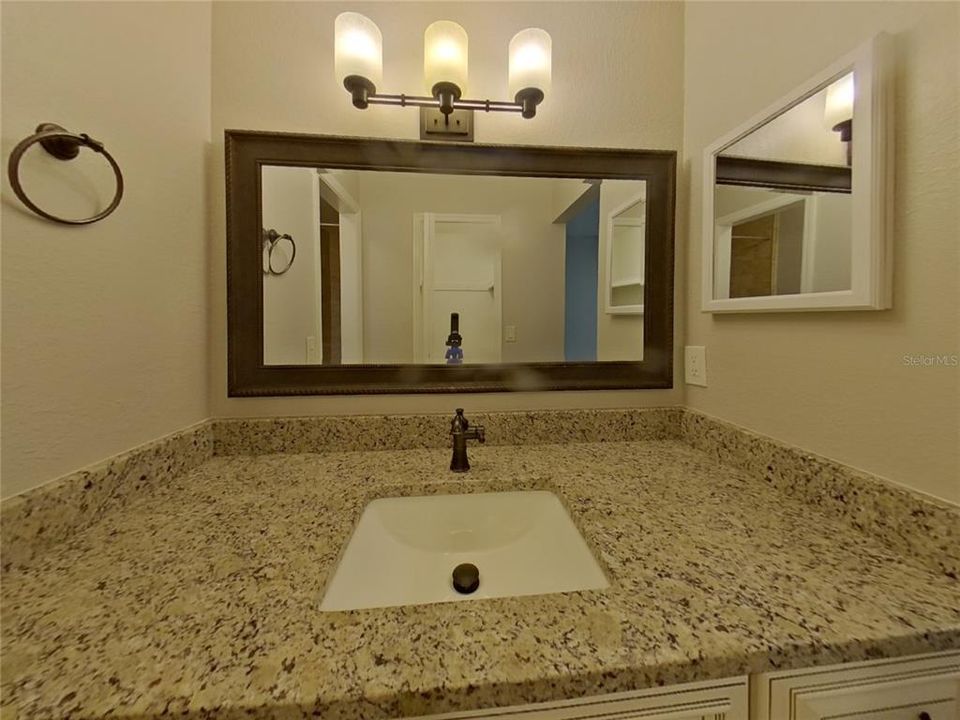 For Rent: $2,179 (4 beds, 2 baths, 1629 Square Feet)