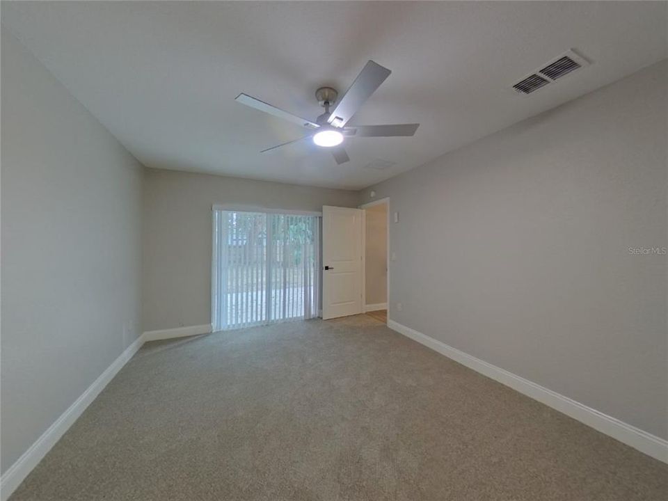 For Rent: $2,179 (4 beds, 2 baths, 1629 Square Feet)