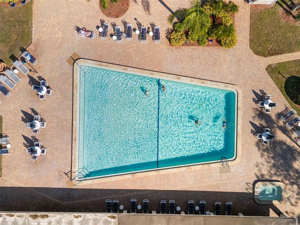 For Sale: $204,900 (2 beds, 2 baths, 1515 Square Feet)