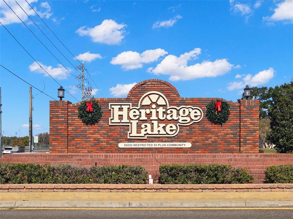 For Sale: $204,900 (2 beds, 2 baths, 1515 Square Feet)