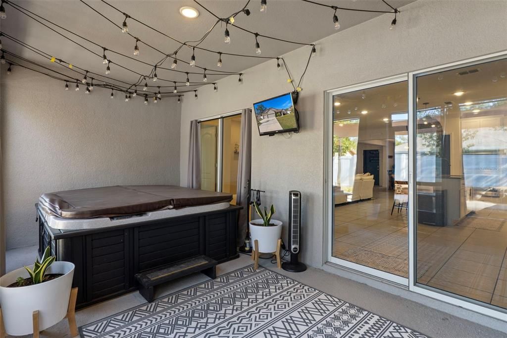 待售: $450,000 (4 贝兹, 3 浴室, 2438 平方英尺)