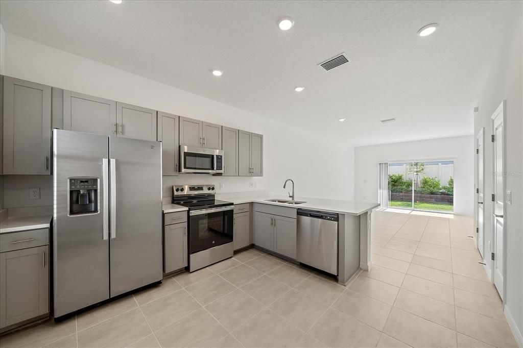 For Rent: $1,995 (2 beds, 2 baths, 1199 Square Feet)