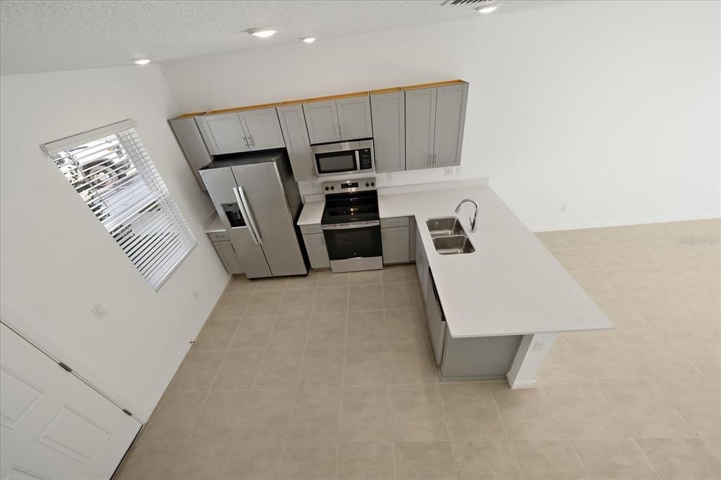 For Rent: $1,995 (2 beds, 2 baths, 1199 Square Feet)