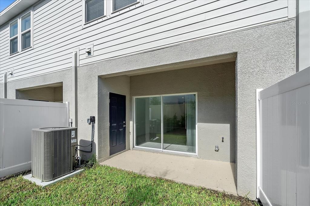 For Rent: $1,995 (2 beds, 2 baths, 1199 Square Feet)