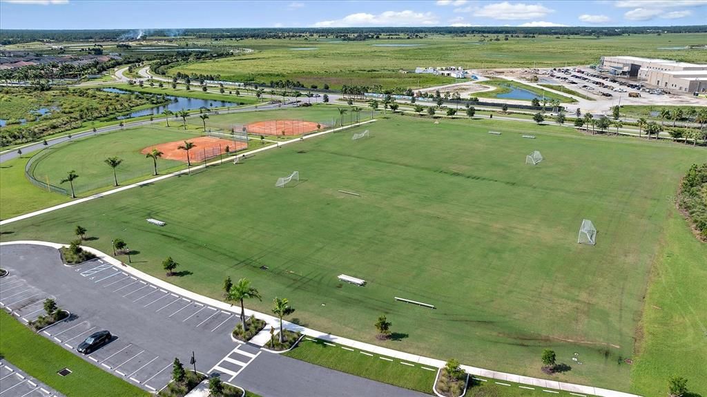 For Rent: $1,995 (2 beds, 2 baths, 1199 Square Feet)