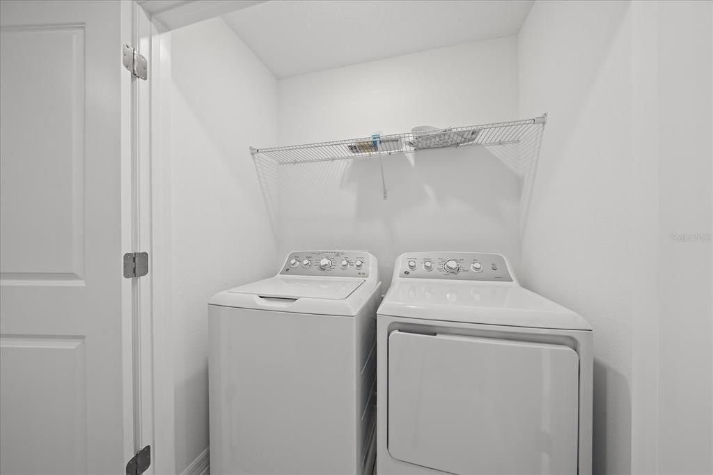 For Rent: $1,995 (2 beds, 2 baths, 1199 Square Feet)