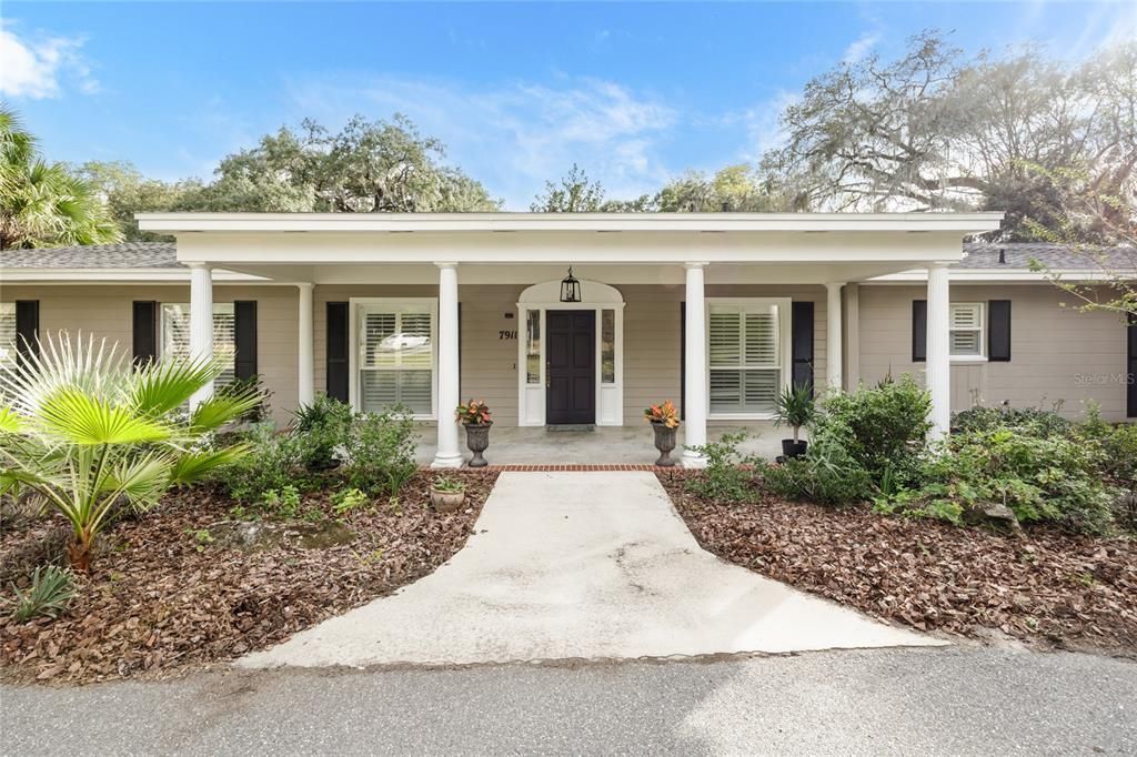 For Sale: $695,000 (5 beds, 4 baths, 4327 Square Feet)