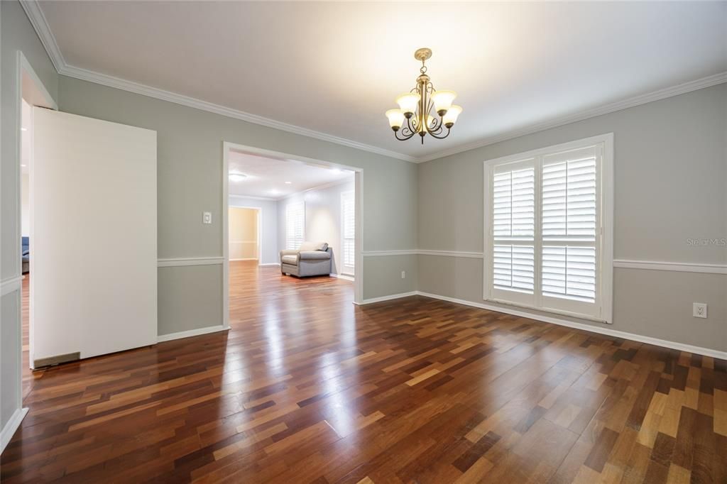 For Sale: $695,000 (5 beds, 4 baths, 4327 Square Feet)