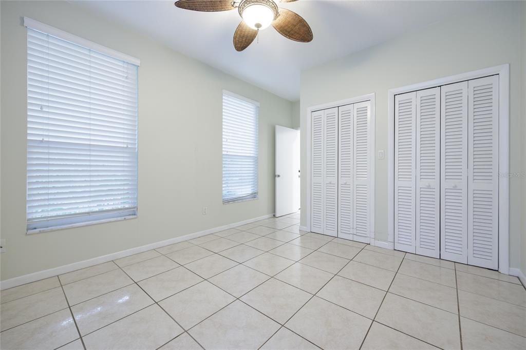 For Sale: $695,000 (5 beds, 4 baths, 4327 Square Feet)