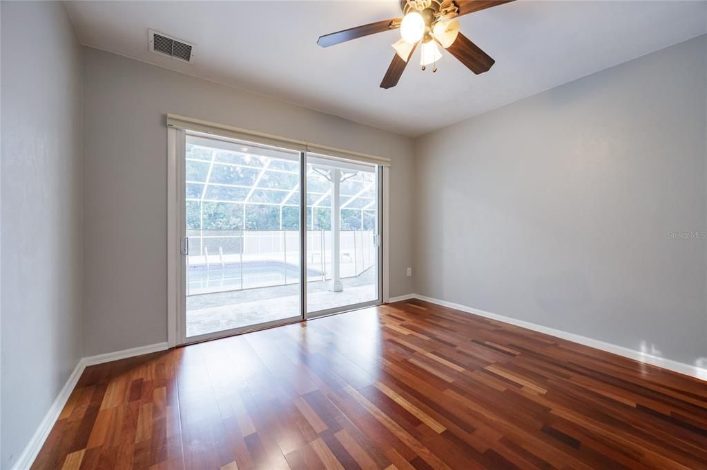 For Sale: $695,000 (5 beds, 4 baths, 4327 Square Feet)