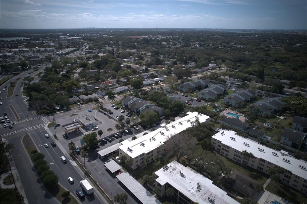 For Sale: $99,000 (1 beds, 1 baths, 874 Square Feet)