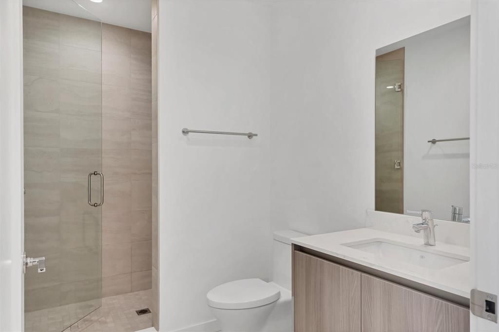 For Rent: $7,500 (2 beds, 3 baths, 1811 Square Feet)