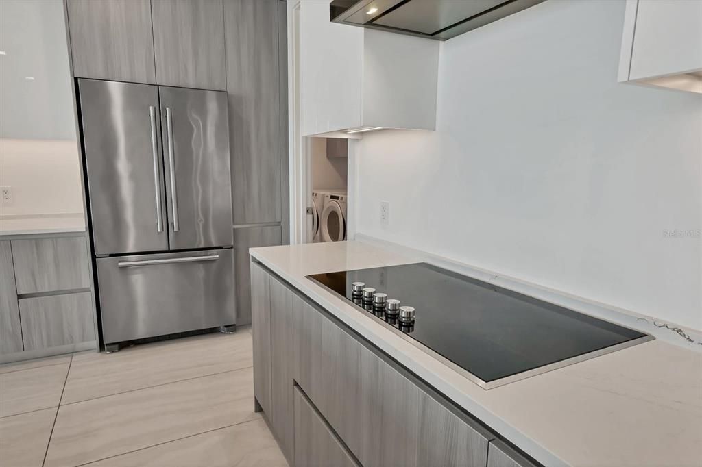 For Rent: $7,500 (2 beds, 3 baths, 1811 Square Feet)