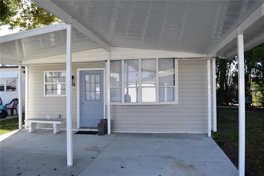 На продажу: $174,900 (2 спален, 1 ванн, 770 Квадратных фут)