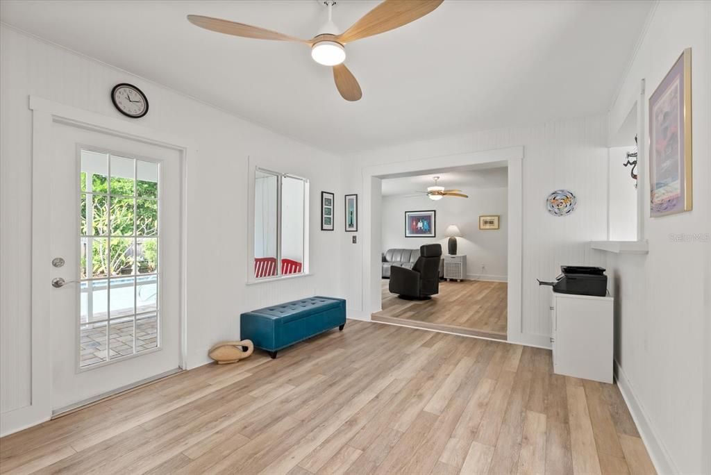 Active With Contract: $549,000 (2 beds, 2 baths, 1530 Square Feet)