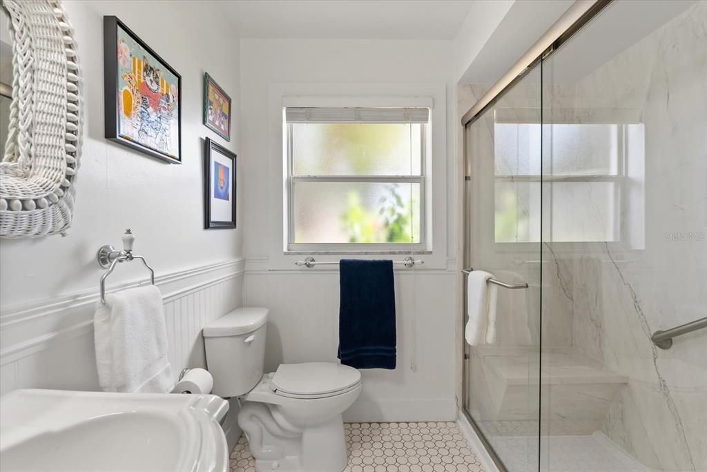 Active With Contract: $549,000 (2 beds, 2 baths, 1530 Square Feet)