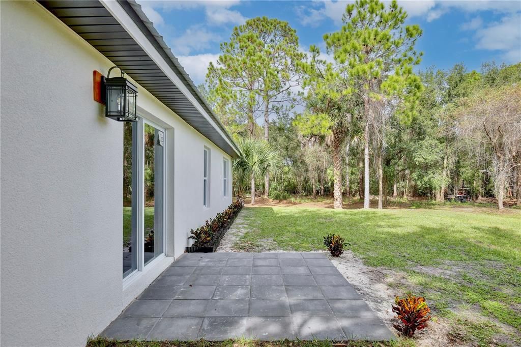 En Venta: $680,000 (4 camas, 2 baños, 1728 Pies cuadrados)