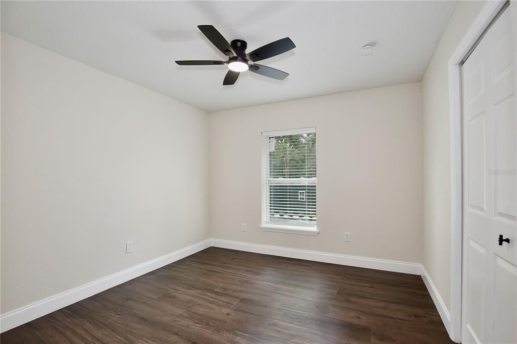 En Venta: $680,000 (4 camas, 2 baños, 1728 Pies cuadrados)