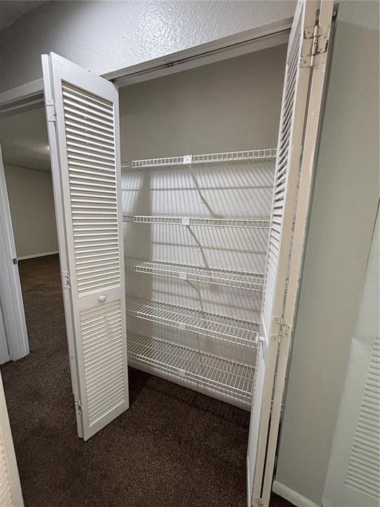 For Rent: $1,850 (2 beds, 2 baths, 1377 Square Feet)