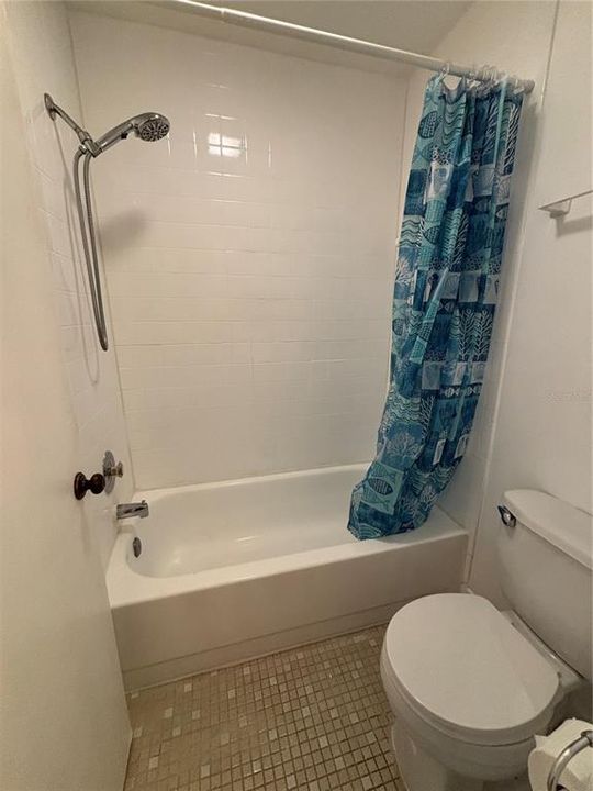 For Rent: $1,850 (2 beds, 2 baths, 1377 Square Feet)