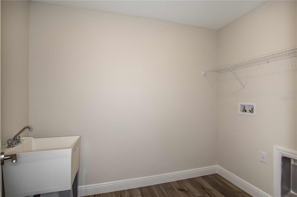 For Sale: $552,490 (5 beds, 3 baths, 3183 Square Feet)