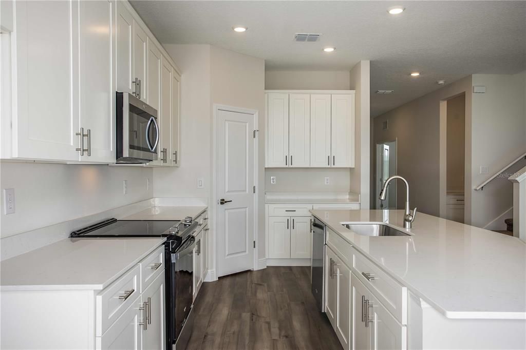 For Sale: $552,490 (5 beds, 3 baths, 3183 Square Feet)