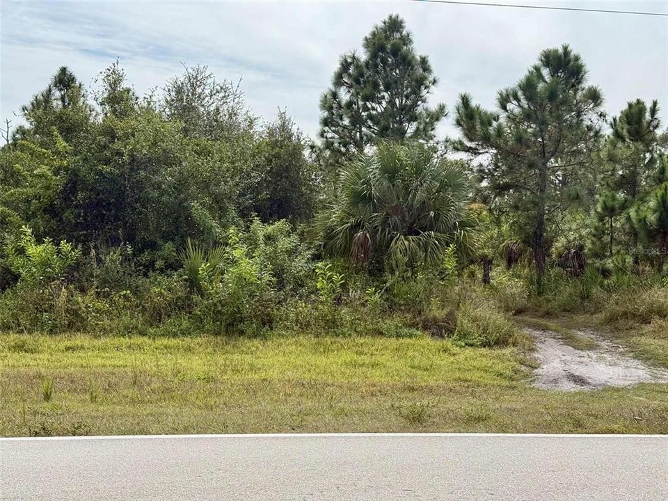 待售: $25,000 (0.60 acres)