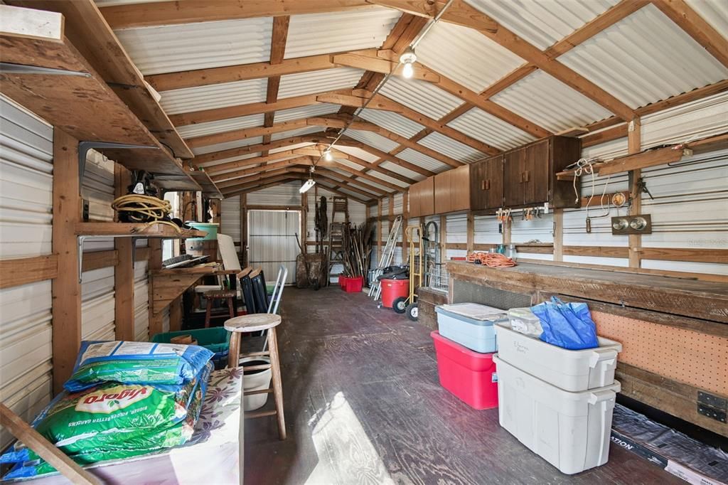 合同活跃: $325,000 (2 贝兹, 2 浴室, 1376 平方英尺)