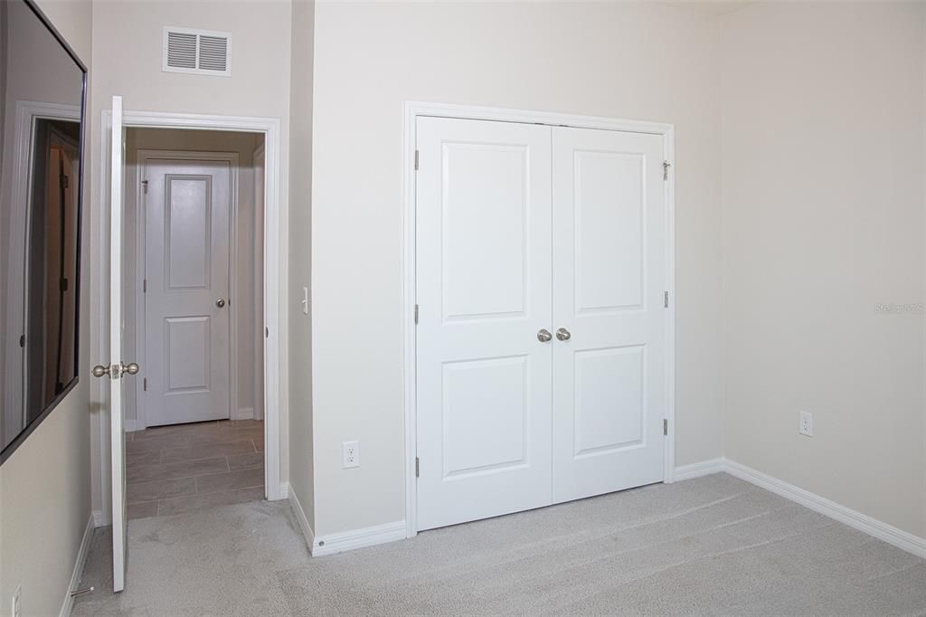 出租: $2,900 (4 贝兹, 2 浴室, 2051 平方英尺)