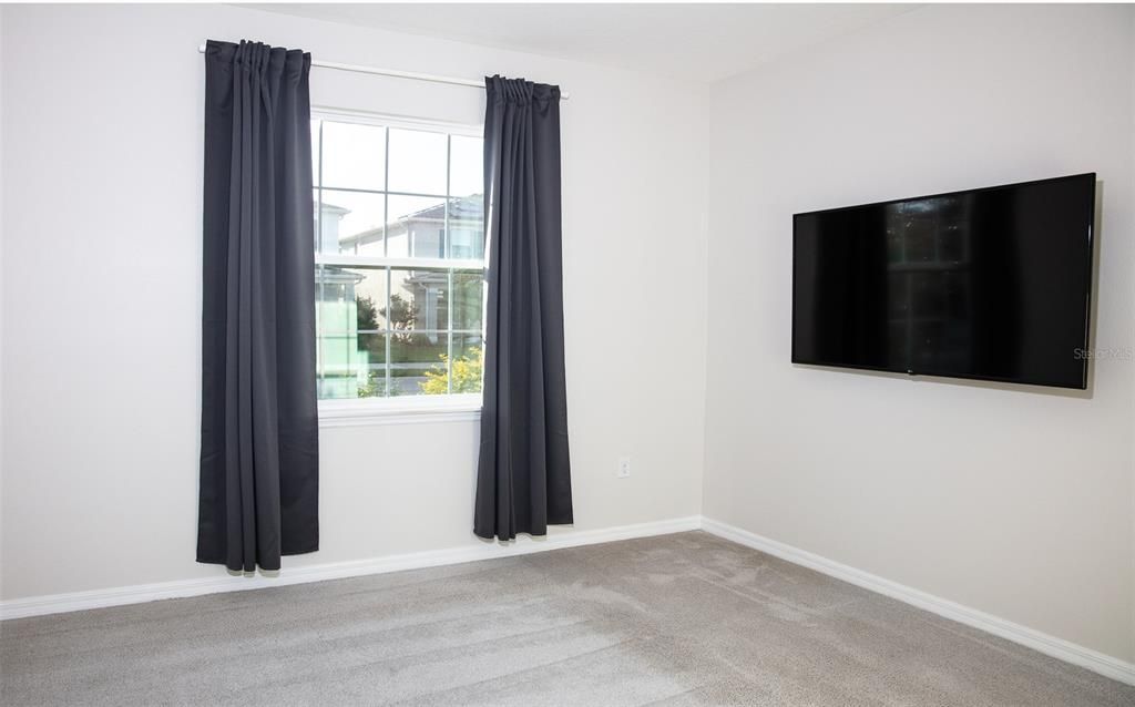 出租: $2,900 (4 贝兹, 2 浴室, 2051 平方英尺)