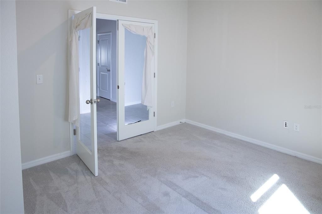 出租: $2,900 (4 贝兹, 2 浴室, 2051 平方英尺)