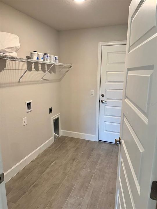 待售: $364,100 (4 贝兹, 3 浴室, 2117 平方英尺)