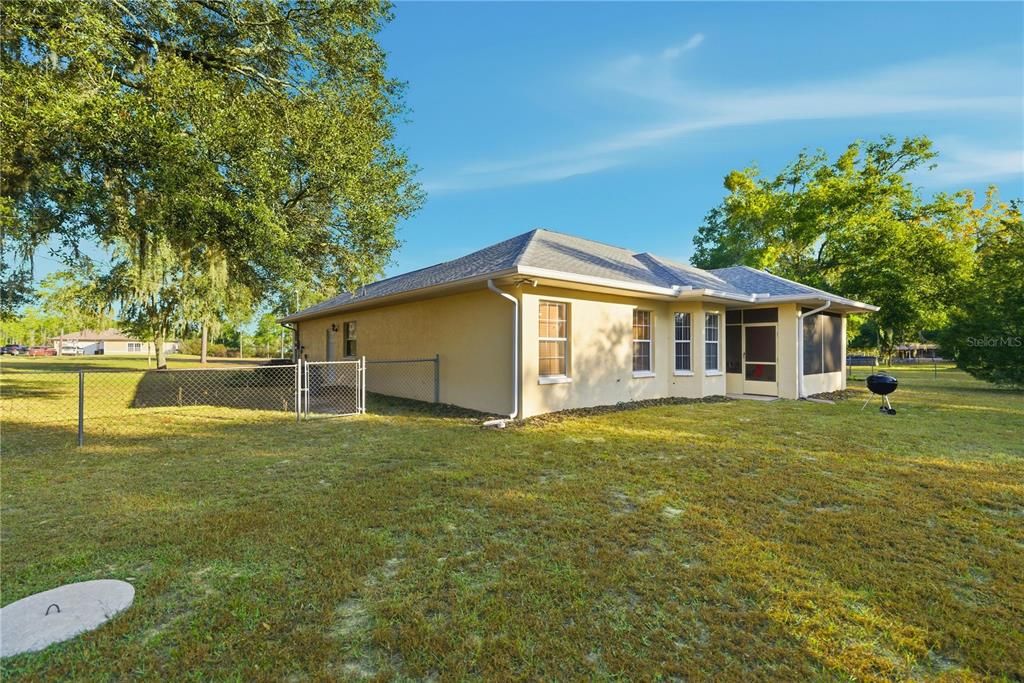 For Sale: $430,000 (3 beds, 2 baths, 1862 Square Feet)