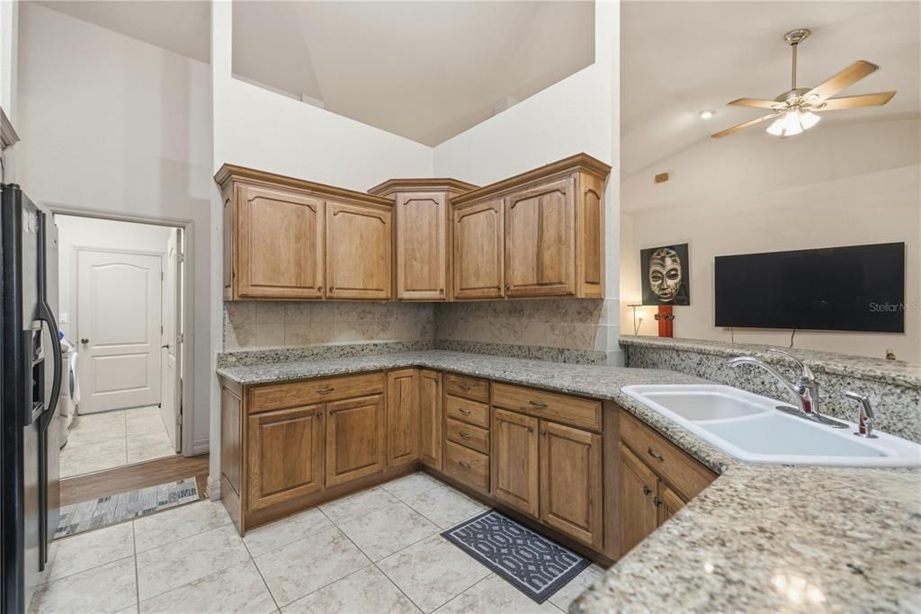 For Sale: $430,000 (3 beds, 2 baths, 1862 Square Feet)