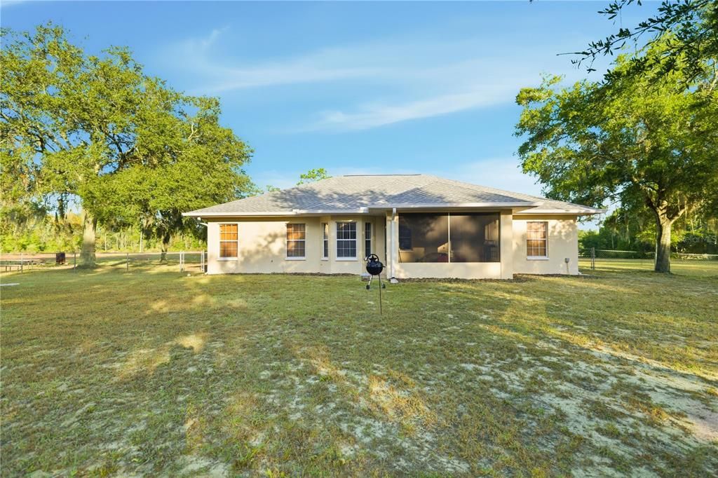 For Sale: $430,000 (3 beds, 2 baths, 1862 Square Feet)