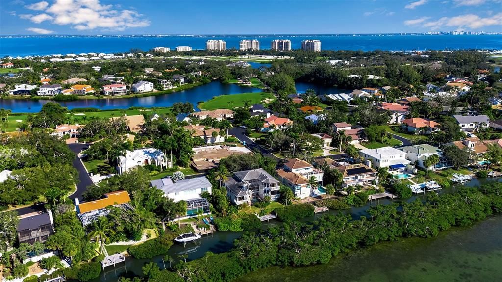 For Sale: $1,975,000 (3 beds, 3 baths, 3327 Square Feet)