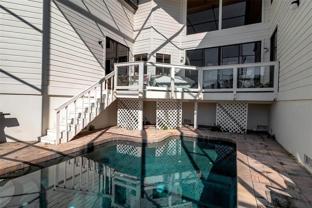 For Sale: $1,975,000 (3 beds, 3 baths, 3327 Square Feet)