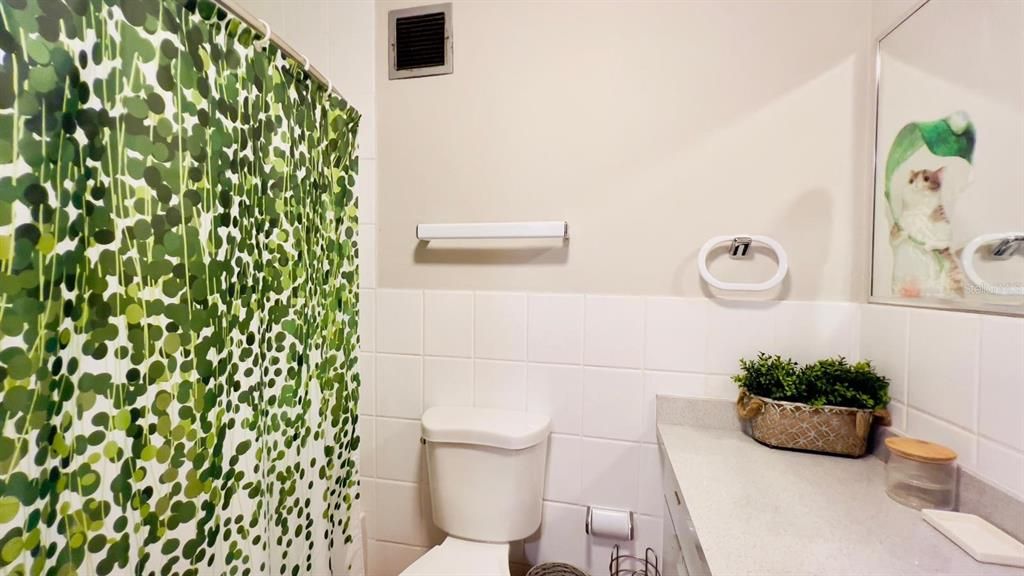 На продажу: $550,000 (4 спален, 3 ванн, 2352 Квадратных фут)