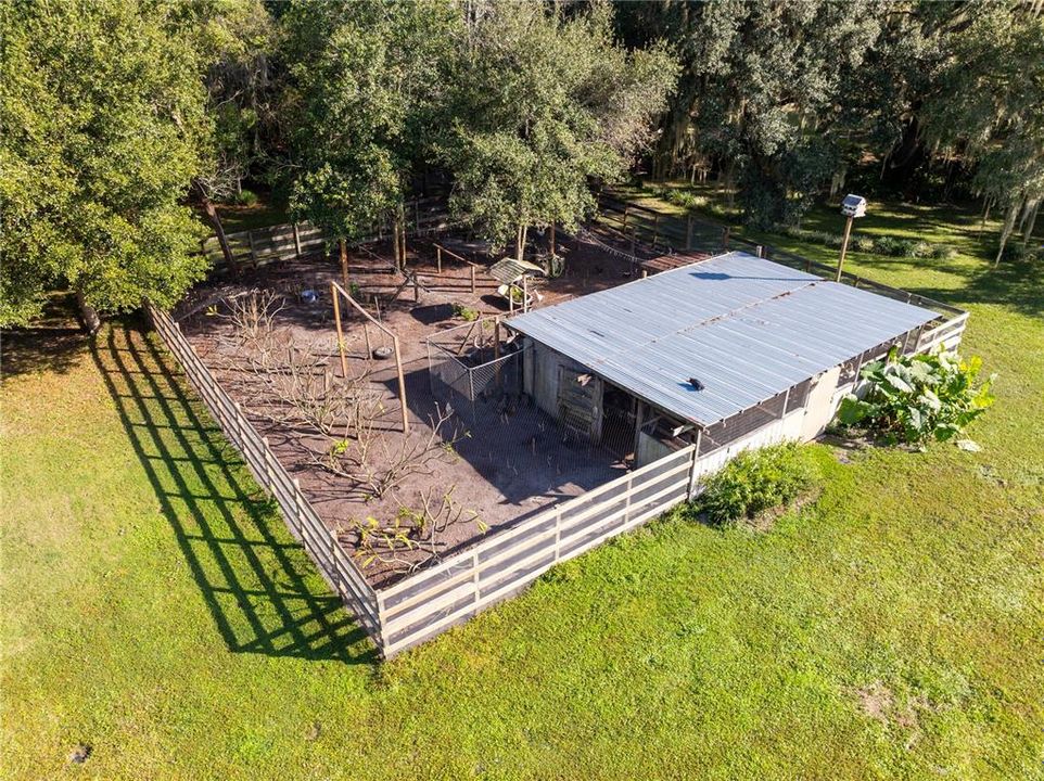 合同活跃: $679,900 (3 贝兹, 3 浴室, 1986 平方英尺)