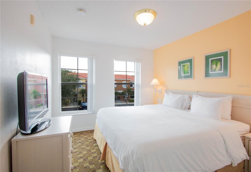 En Venta: $275,000 (3 camas, 2 baños, 1291 Pies cuadrados)